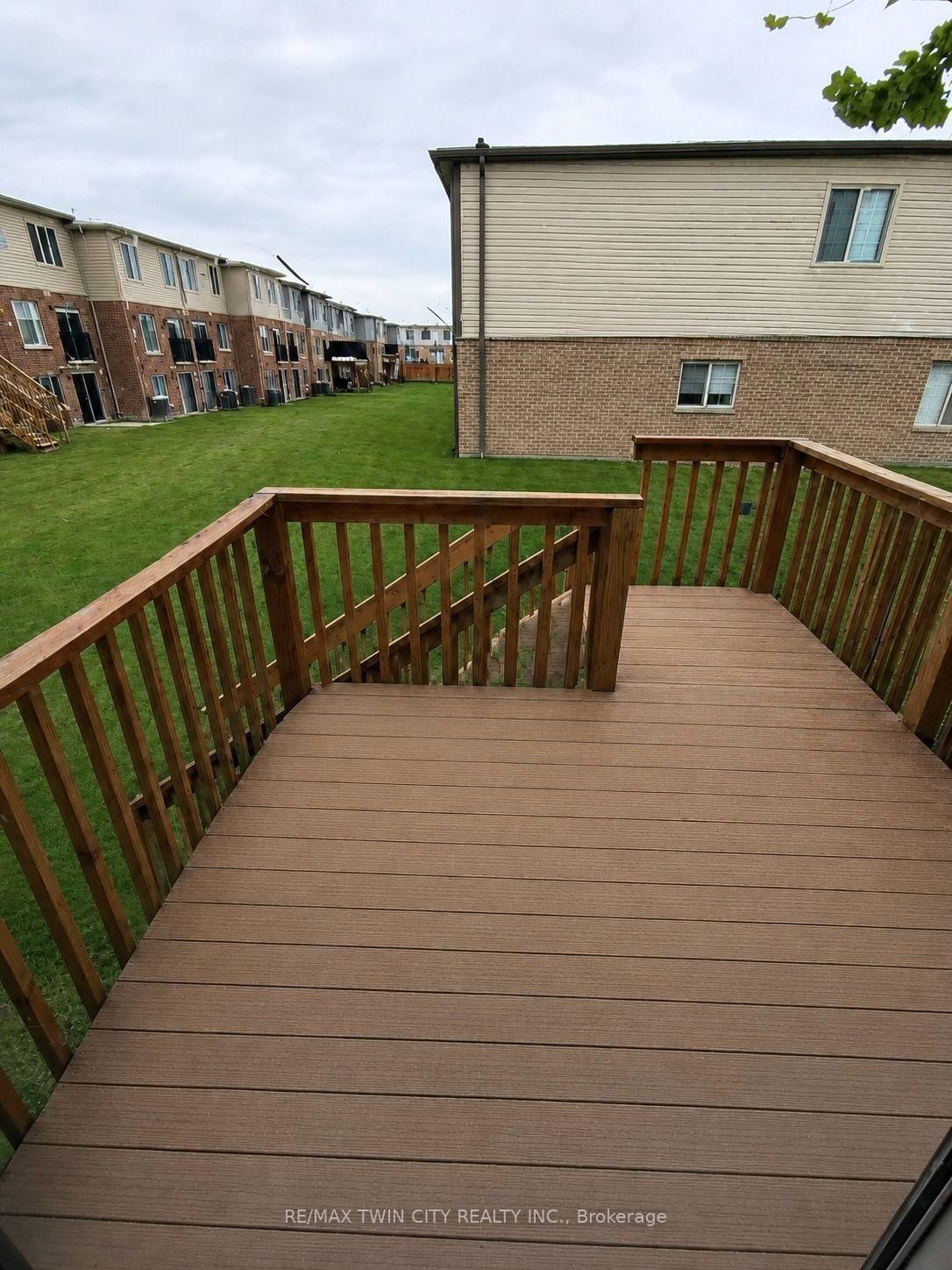 123 Broadacre Dr, Kitchener — 21