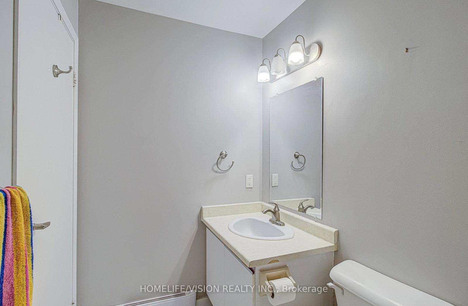 310-271 Eiwo Crt, Waterloo — 20