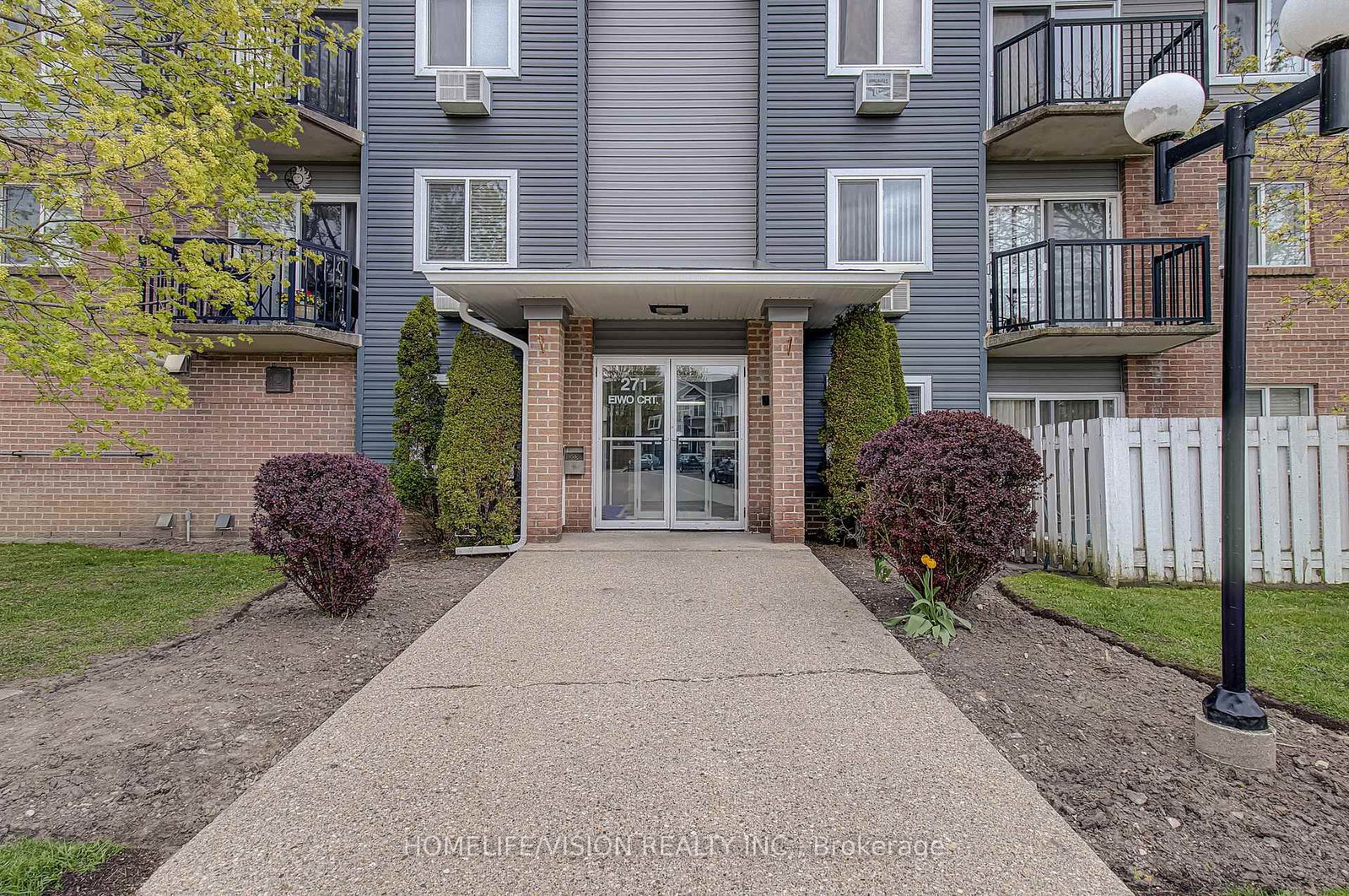 310-271 Eiwo Crt, Waterloo — 7