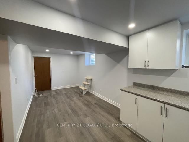 Bsmt-2067 Old Mill Rd, Kitchener — 15
