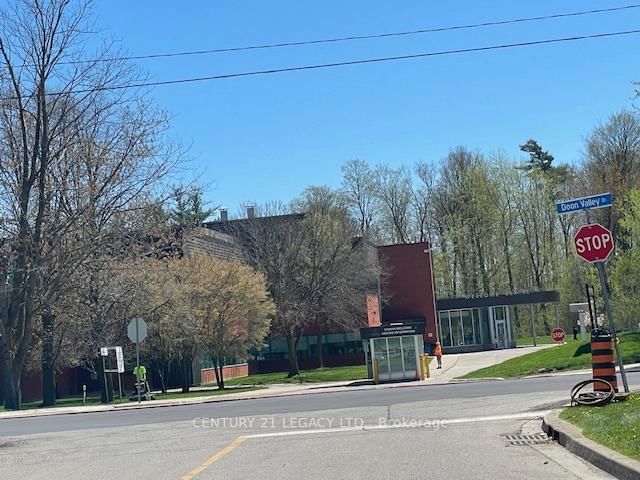 Bsmt-2067 Old Mill Rd, Kitchener — 16